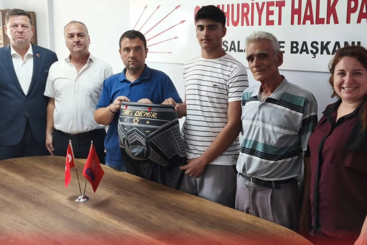 CHP’den Genç Pehlivana Kıspet Desteği!
