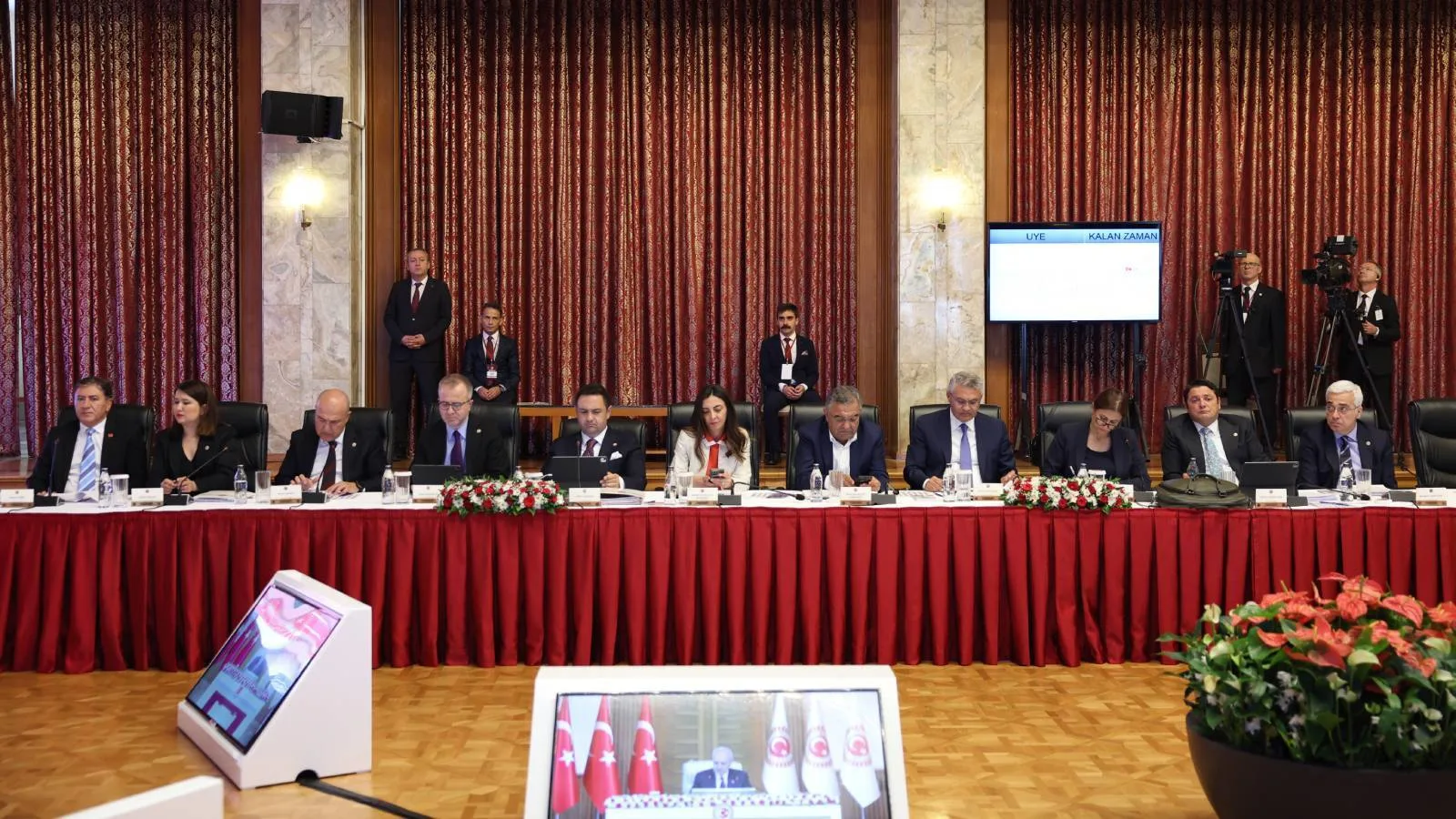 CHP’den İmralı Eleştirilerine Sert Yanıt!