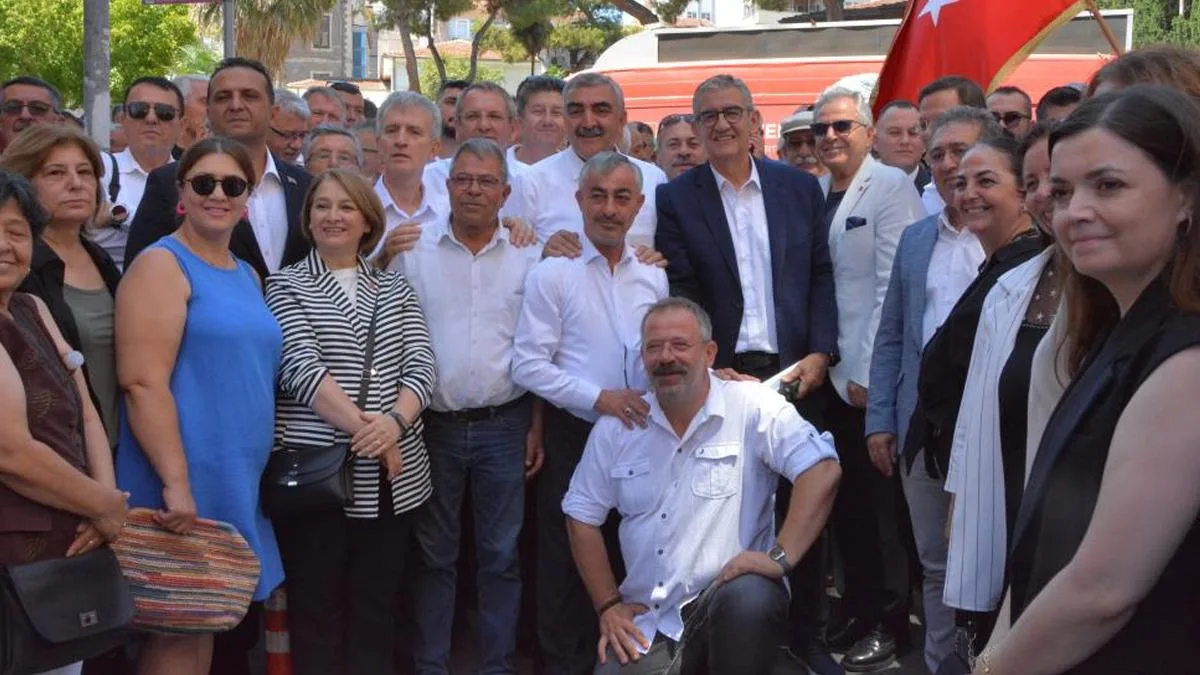 CHP’den toplu istifa: Yeni Parti’ye geçiş!
