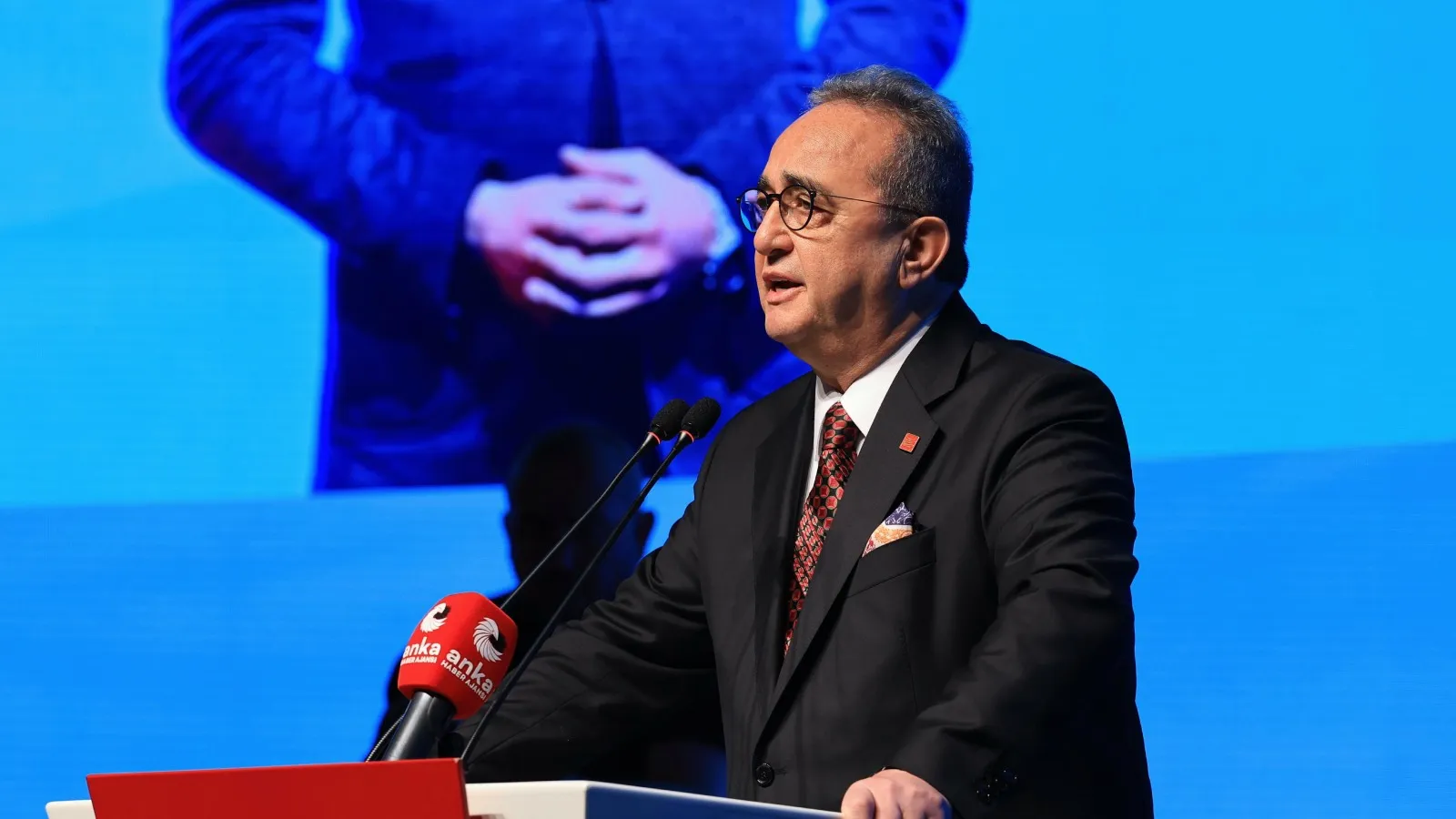 CHP’den Yeni Dönem: Milletin Emrinde Yola Çıkıyoruz