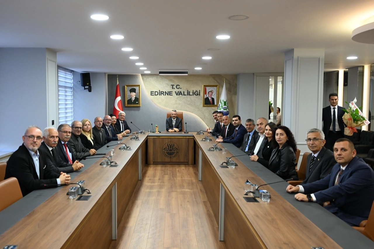 CHP Edirne Yönetiminden Vali Sezer’e Ziyaret