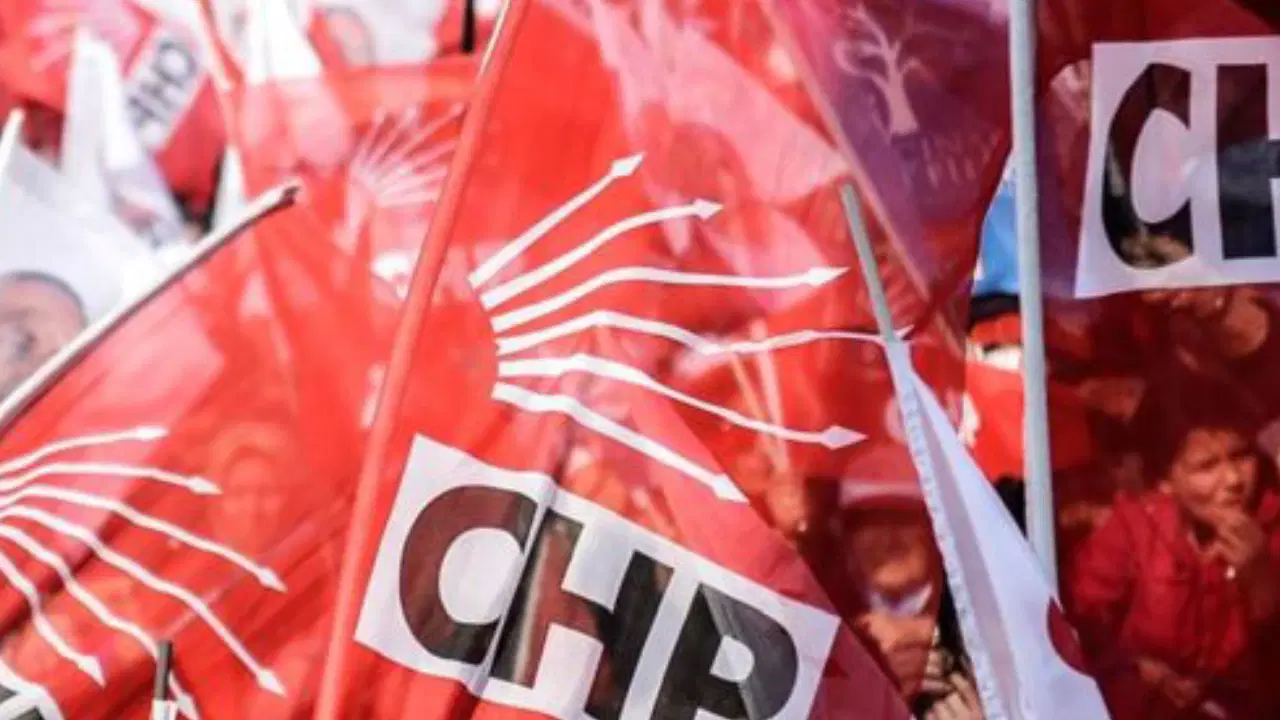 CHP Eskişehir Gençlik Kolları Başkanı İstifa Etti!