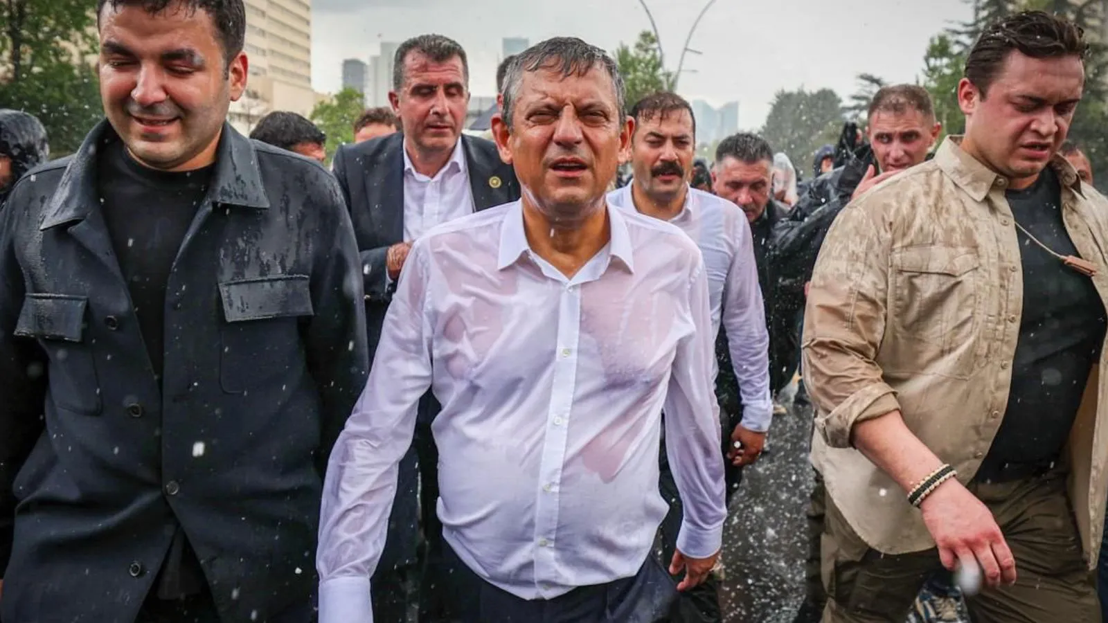 CHP Genel Merkezi’nde Gerilim: Soruşturma Başlatıldı!