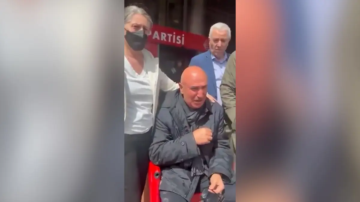 CHP Genel Merkezi ne polis müdahalesi... Mahmut Tanal gözyaşlarına hakim olamadı: