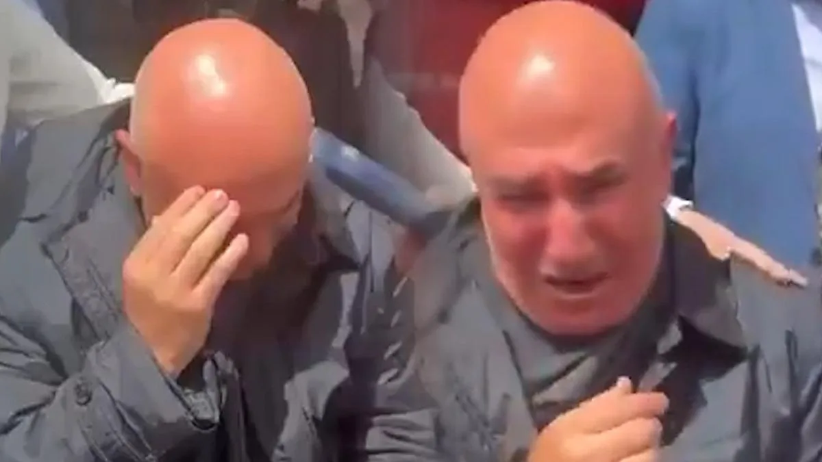 CHP Genel Merkezi’nde Gözyaşları ve Polis Müdahalesi