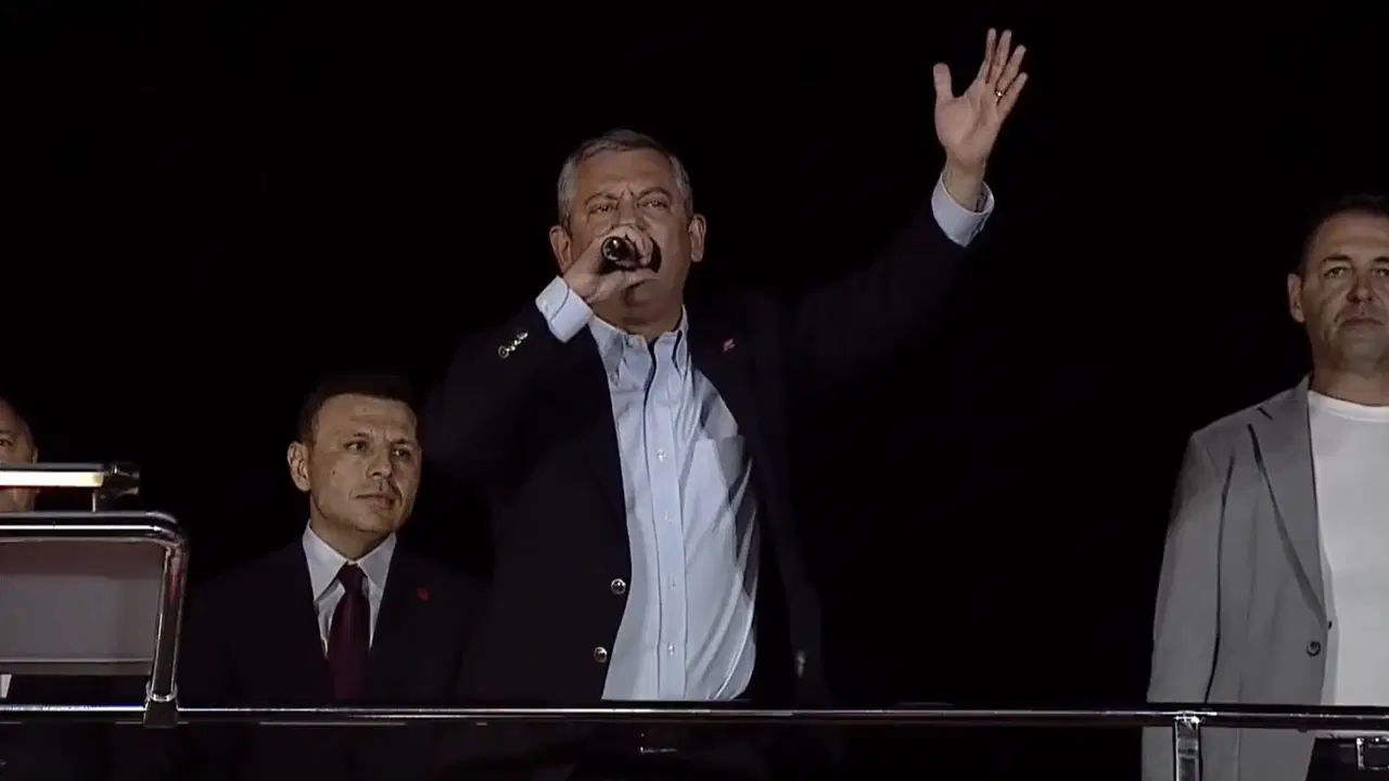 CHP, İmamoğlu İçin Küçükçekmece’de Miting Düzenledi