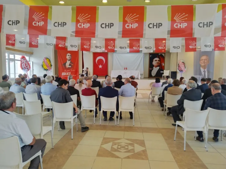CHP İpsala Kongresi’nde İsmail Göksu Güven Tazeledi