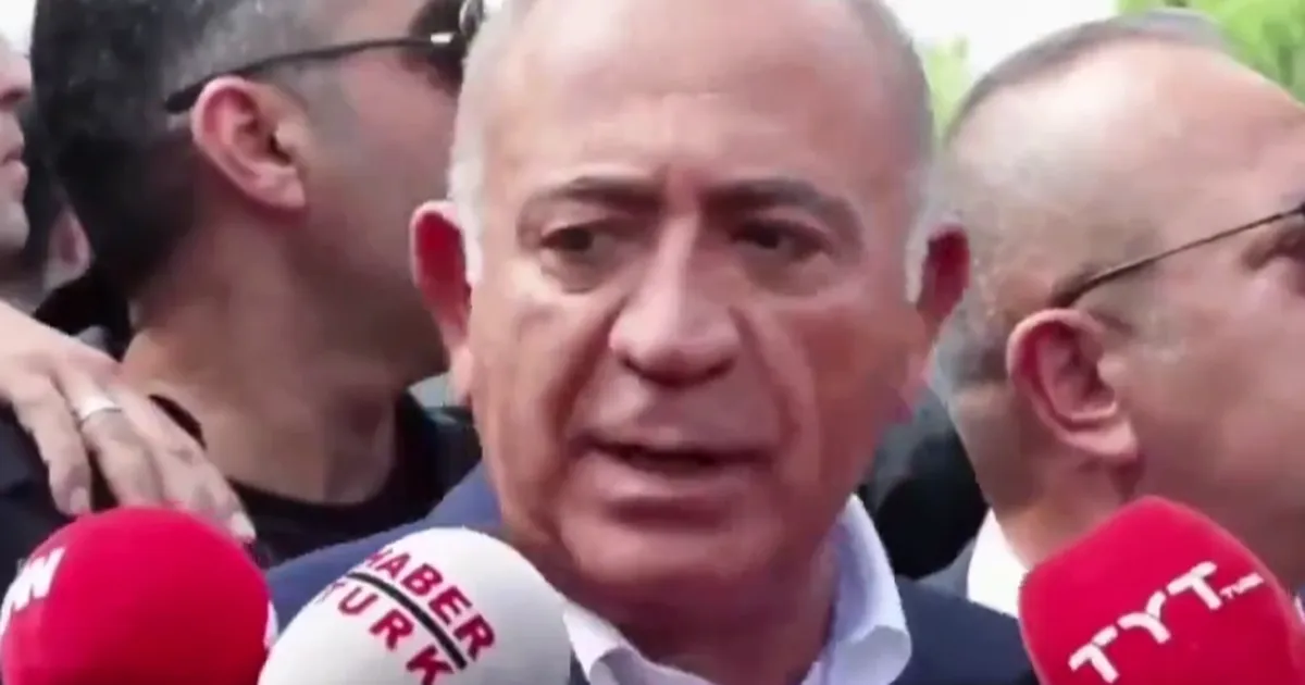 CHP İstanbul’da Gerginlik: Kayyum Tartışmaları Devam Ediyor