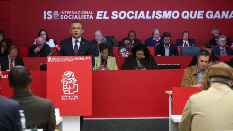 CHP, İstanbul’da Sosyalist Enternasyonal Toplantısı