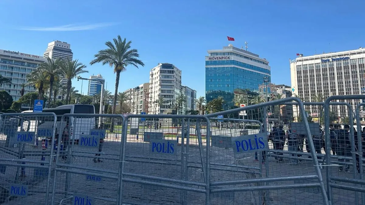 CHP İzmir’de Buluşma: Gerilim ve Yeni İddialar