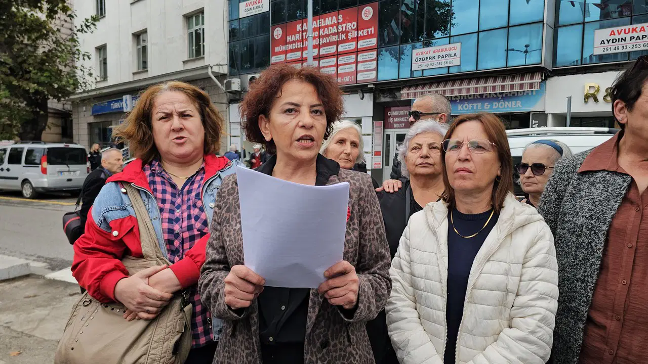 CHP Kadın Kollarında İstifa Şoku!