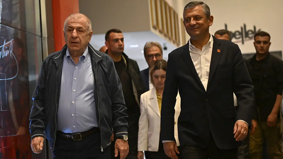 Ümit Özdağ dan CHP’ye ziyaret: ‘Mücadelenizde yanınızdayız’ 2