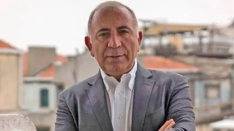 CHP Kurultayı Tartışmalı: 196 Delegeye Tedbir!