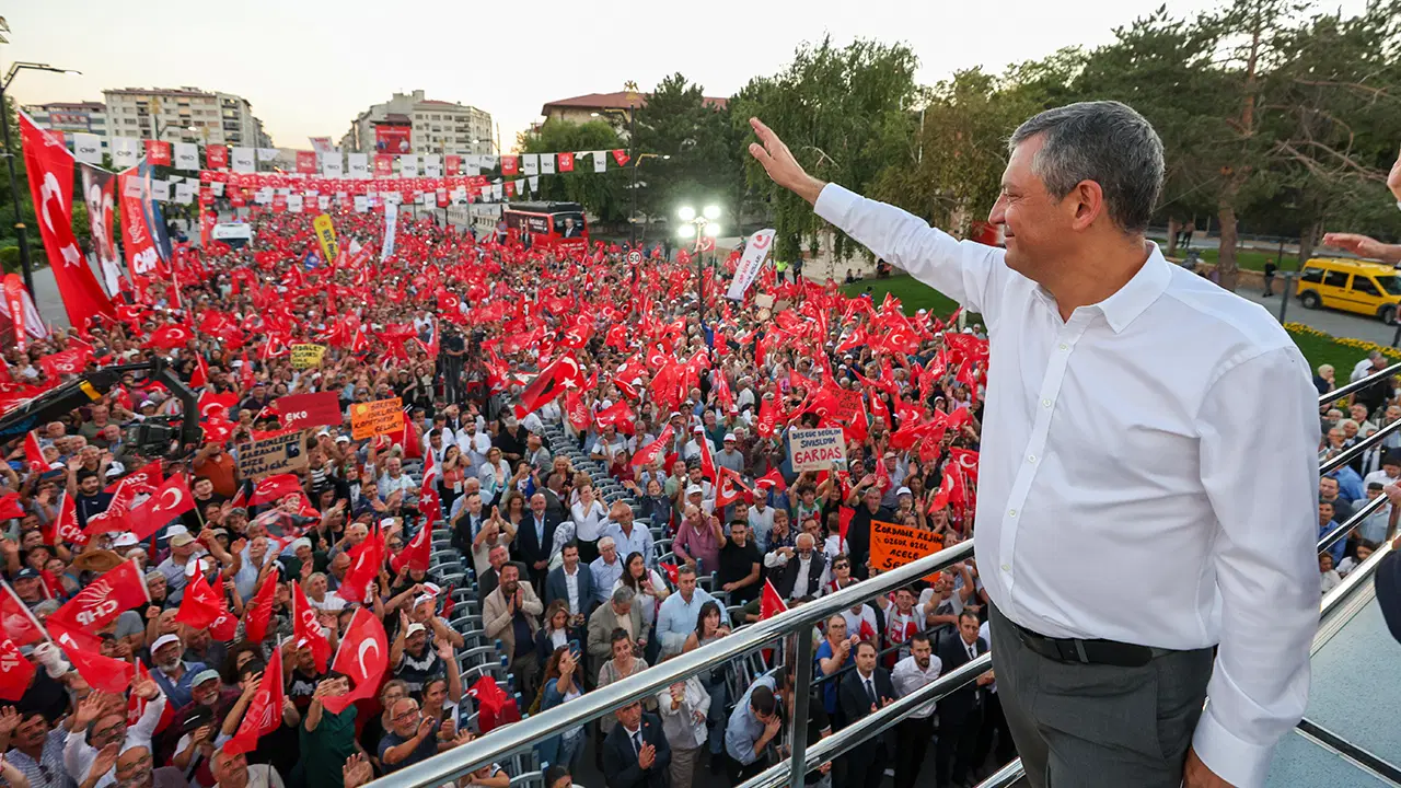 CHP Kütahya’da 102. Mitingi Gerçekleştiriyor