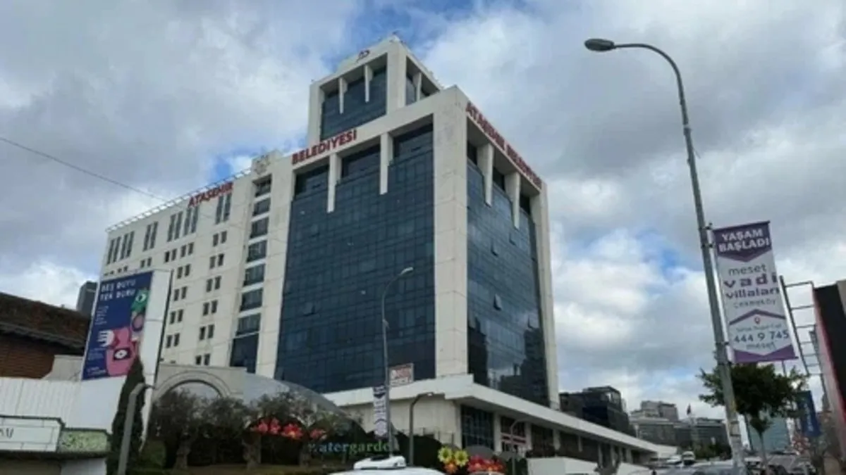 CHP’li Ataşehir’de Yolsuzluk Skandalı Patladı!