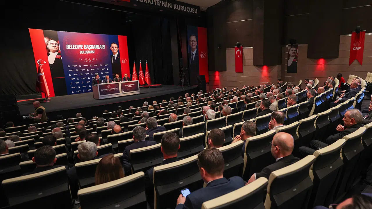 CHP’li Başkanlar Toplanıyor: İmamoğlu’nun Mektubu!