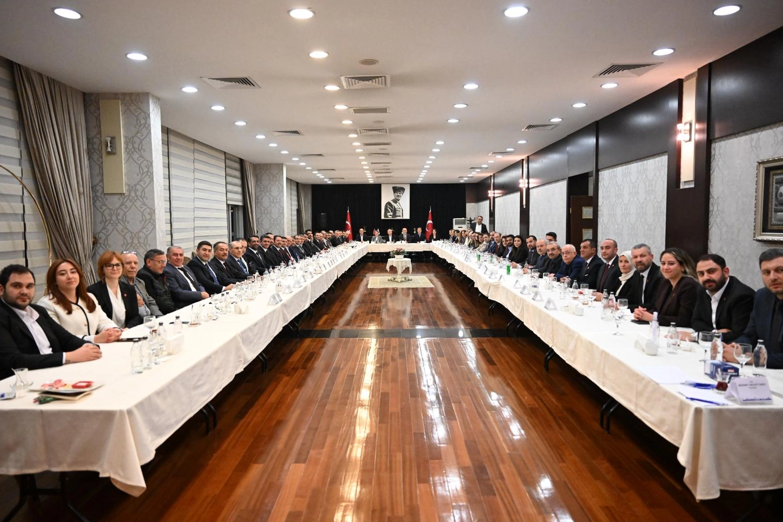 CHP’li Başkanlardan Birlik Mesajı: Hedef Genelde Başarı