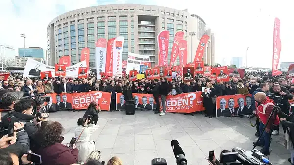 CHP’li Başkanların Tutukluluğu Protesto Edildi!