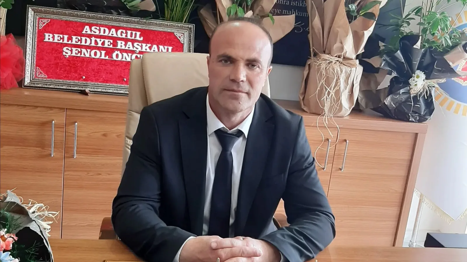 CHP’li Belediye Başkanı AKP’ye Katıldı!