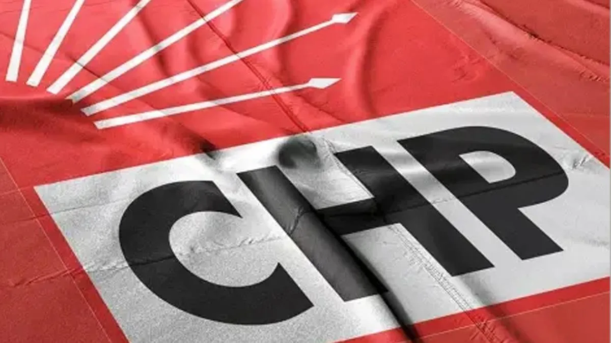 CHP’li Foça Belediye Başkanı AK Parti’ye Geçiyor!
