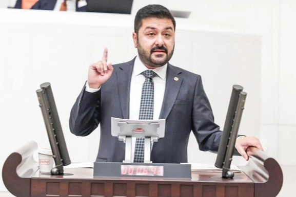 CHP’li Yazgan’dan Ayçiçeği İthalatına Sert Tepki