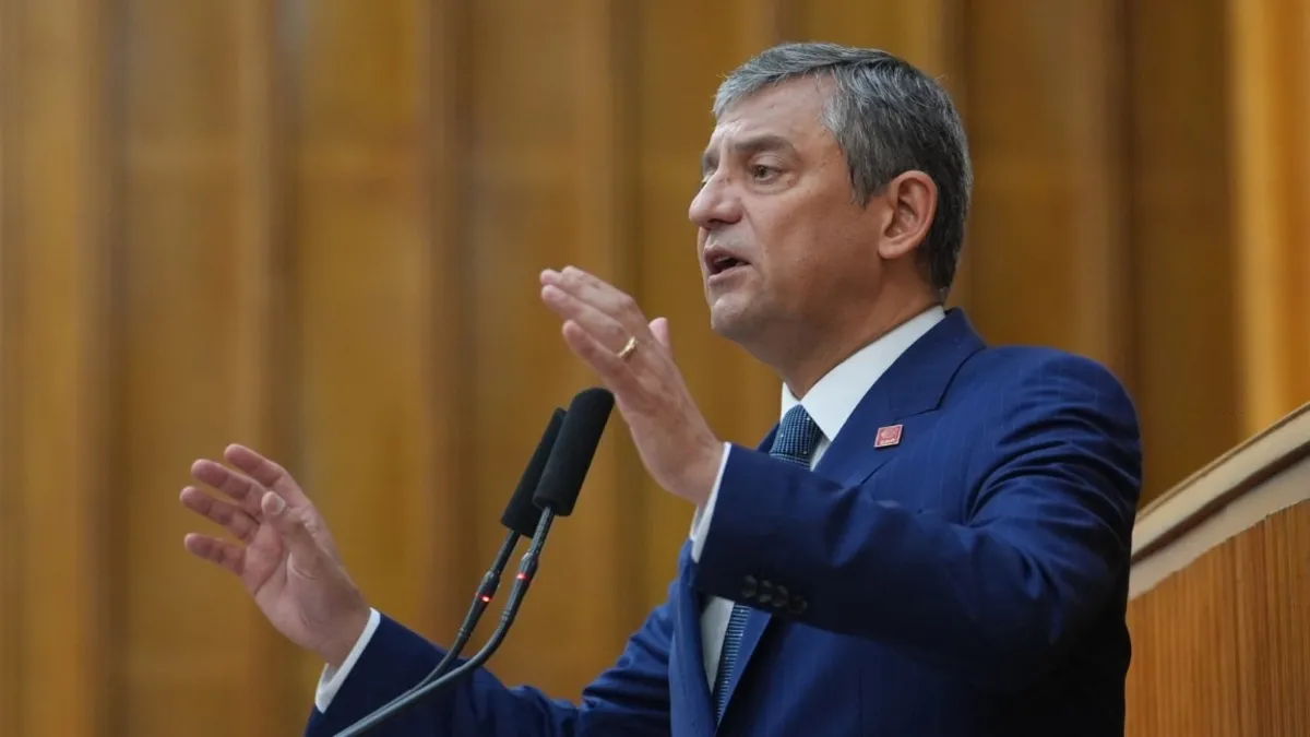CHP’liler Özel’e Yolsuzluk Tepkisi: Hesap Soruyor!