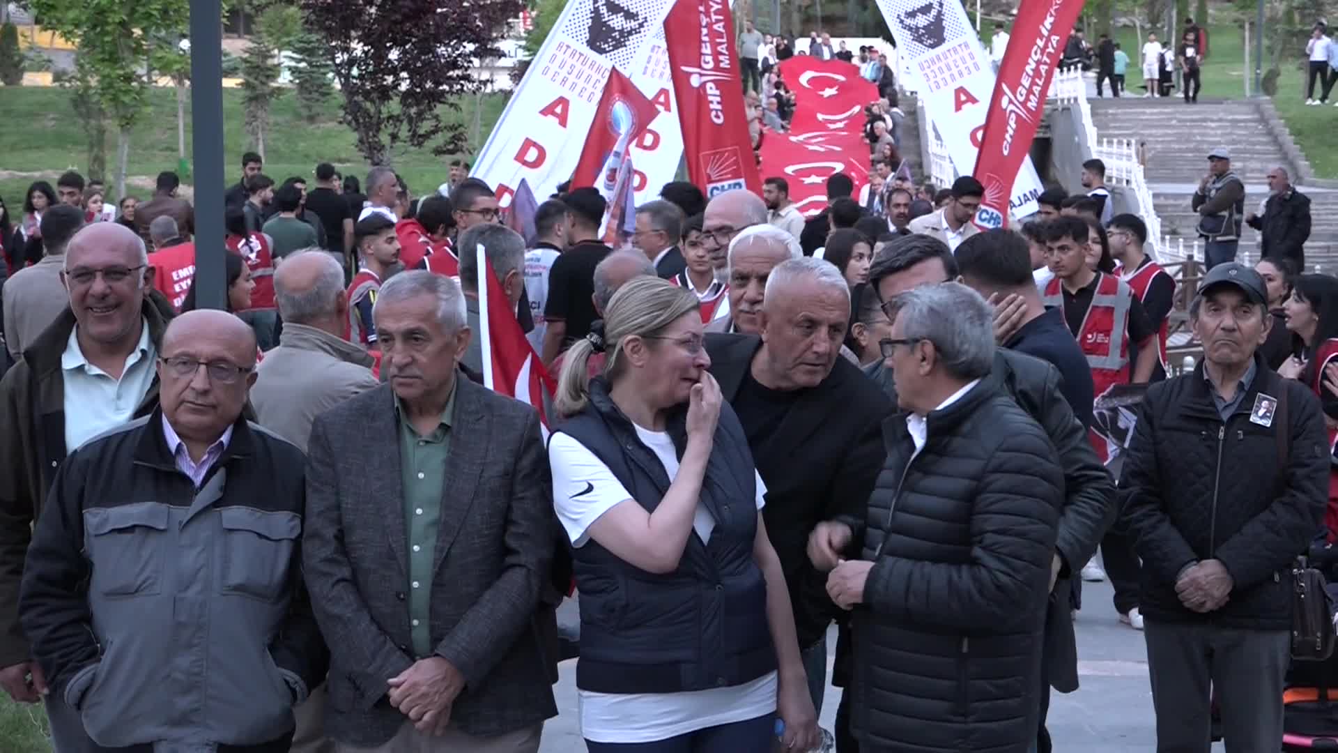 CHP Malatya’da 19 Mayıs Coşkusu ve Yürüyüşü