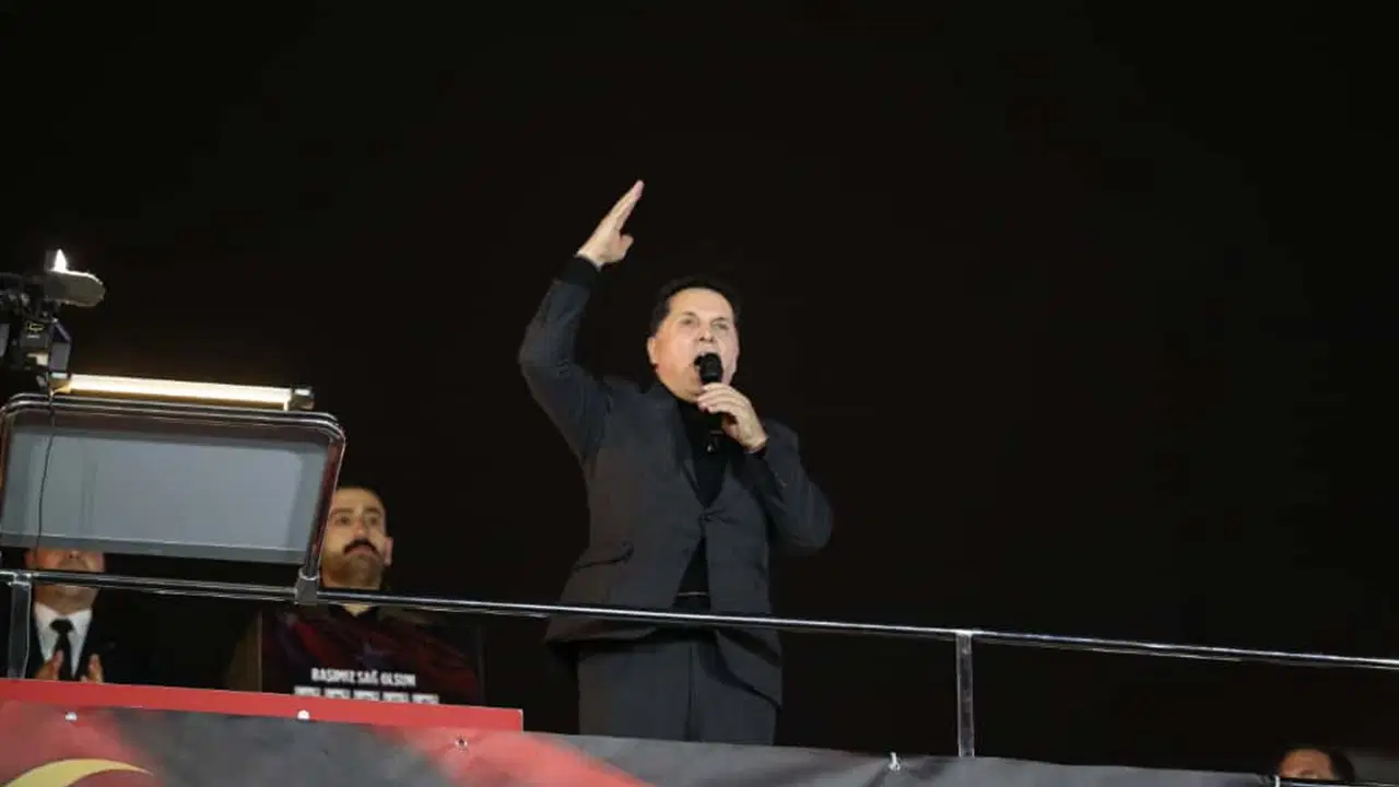 CHP Mitinginde Özgürlük ve Demokrasi Vurgusu