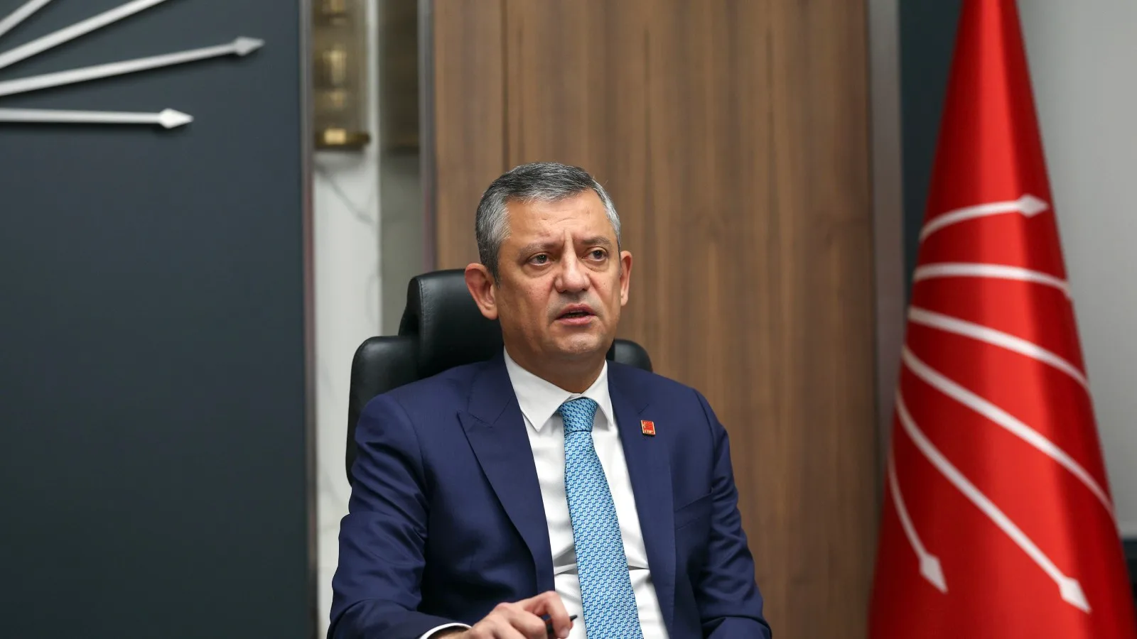 CHP’nin Yeni MYK’sı Özel ile İlk Toplantısını Yaptı