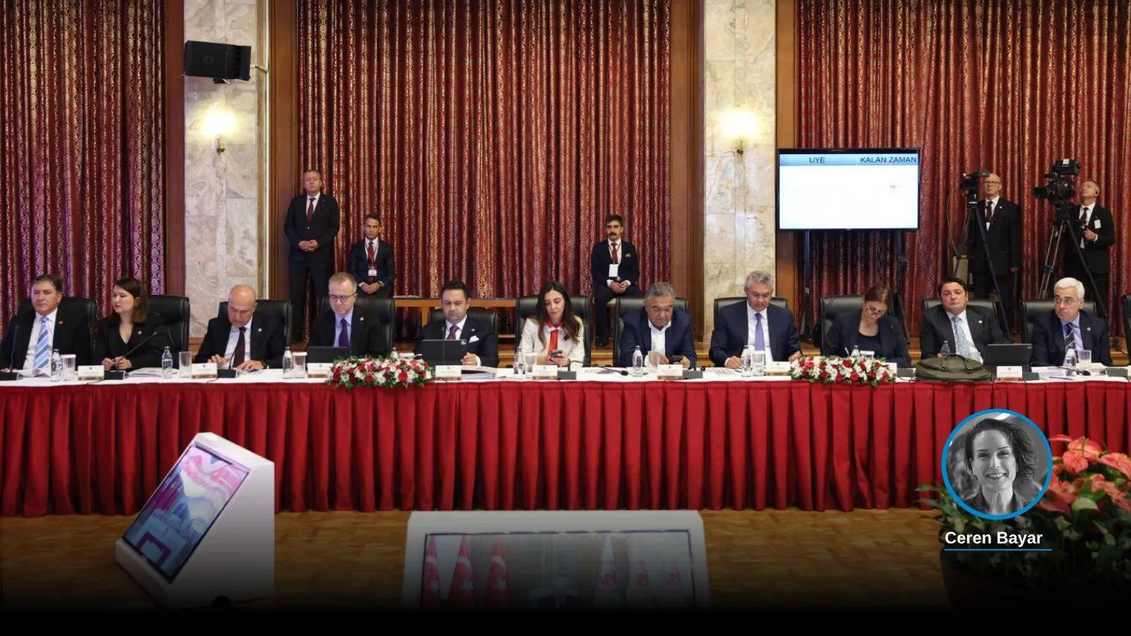CHP Raporu: Demokratikleşme Var, Ama Umut Yok!