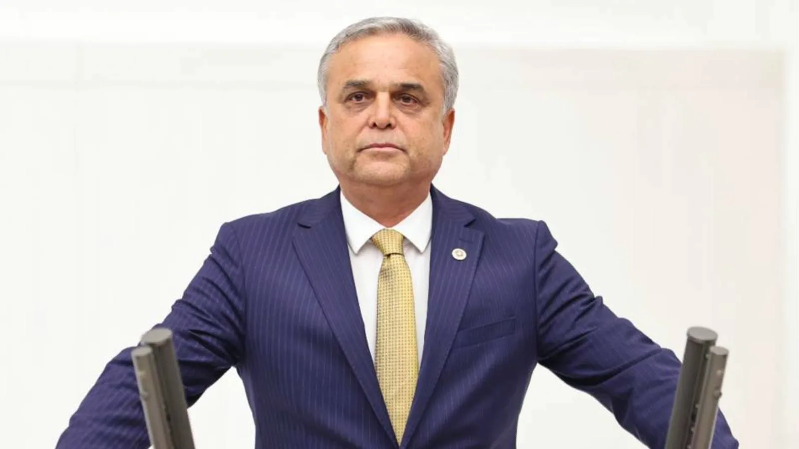CHP’yi Terk Eden Çakır, AKP’ye Geçiyor!