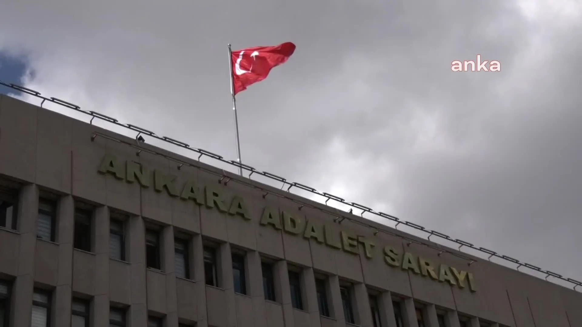 CHP Yürüyüşüne Soruşturma: 3 Suçlamayla Başladı