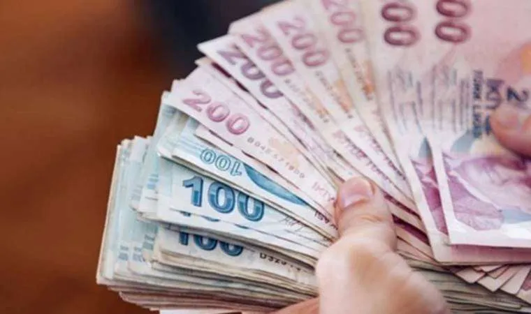 Birden fazla çocuğunu kaybeden anne ve babalar için de benzer bir sistem uygulanıyor. SGK, en fazla ödeme sağlayan iki dosyayı dikkate alarak yüksek olan aylığın tamamını, düşük olanın yarısını bağlayabiliyor.