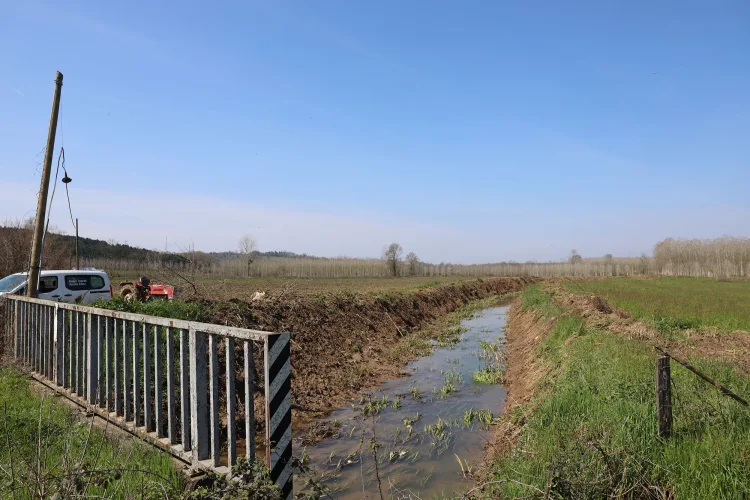 Çiftçilerin Yüzünü Güldüren Kanal Temizlikleri