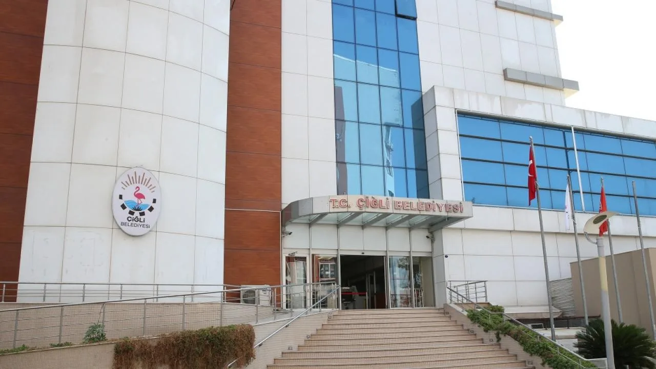 Çiğli Belediyesi’nde Torpil Skandalı Büyüyor!