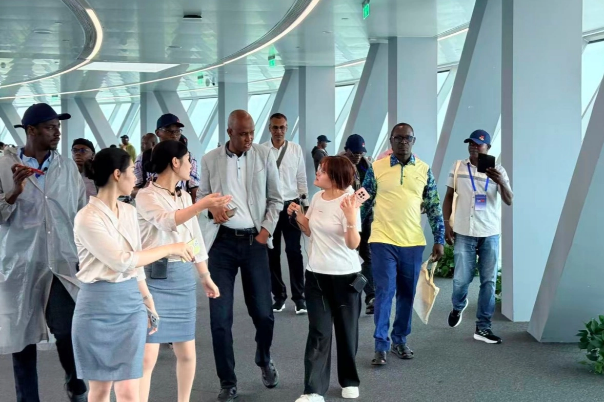 Çin-Afrika İşbirliği: Genç Medya Heyeti Hunan’da