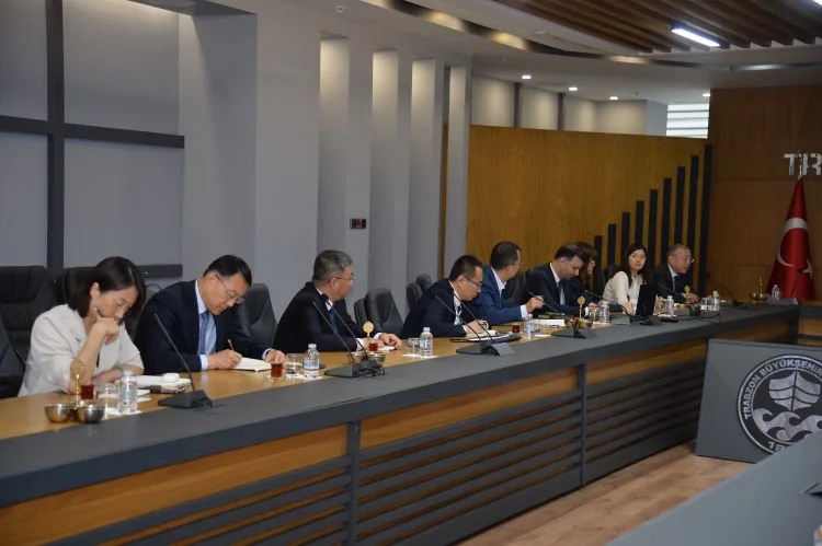 Çinli Yatırımcılar Trabzon’da Ekonomi Zirvesi Yapıyor