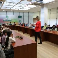 Çocuklar bir günlüğüne mimar oldu Çocuklar bir günlüğüne mimar oldu