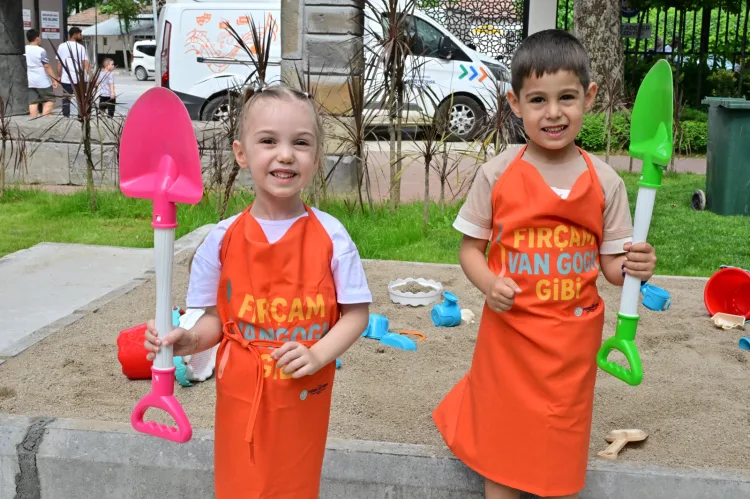 Çocuklar Yaratıcı Atölyelerde Eğlendi!