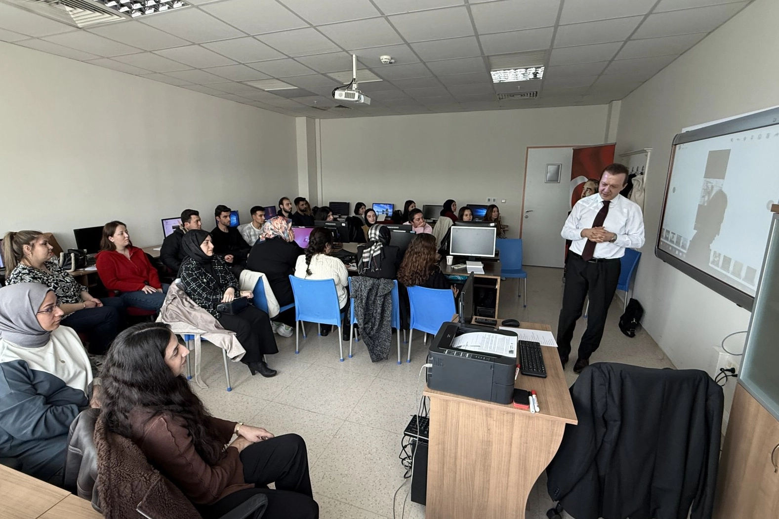 Çorum’da FARMAHANE Projesi ile Eczacı Eğitimi Başladı
