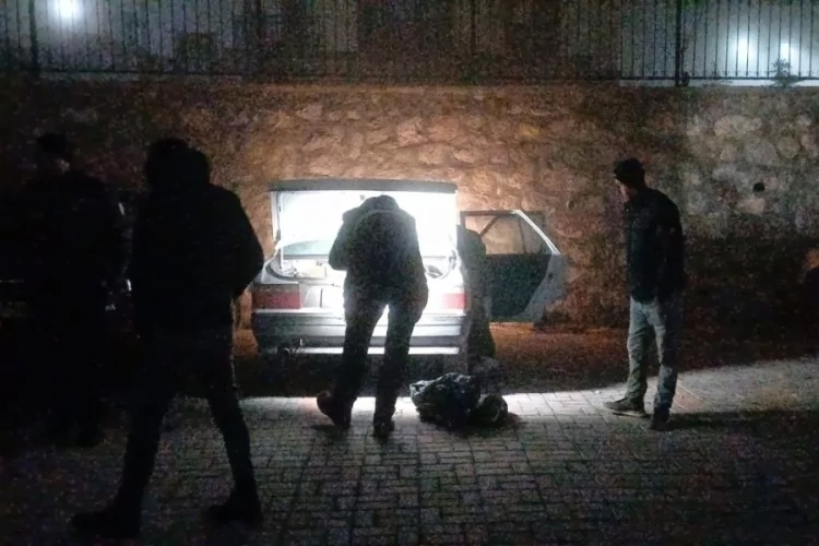 Çorum’da Park Halindeki Araca Kurşunlama Şoku!