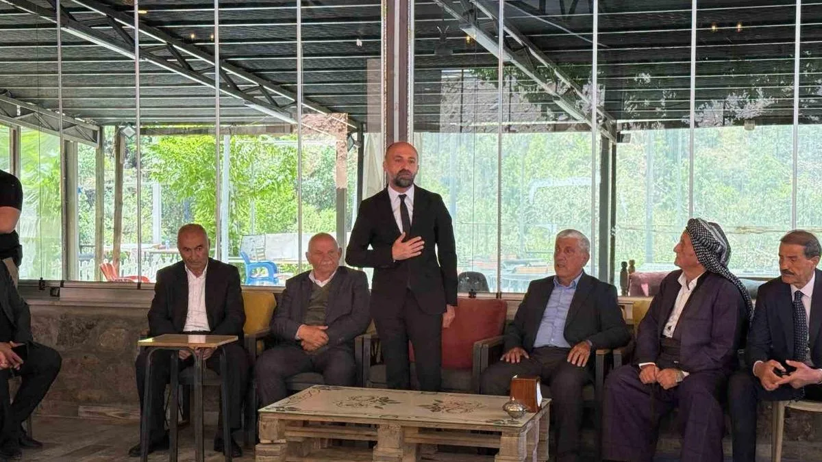 Çukurca’da Düğün Töreninde Barış Sağlandı