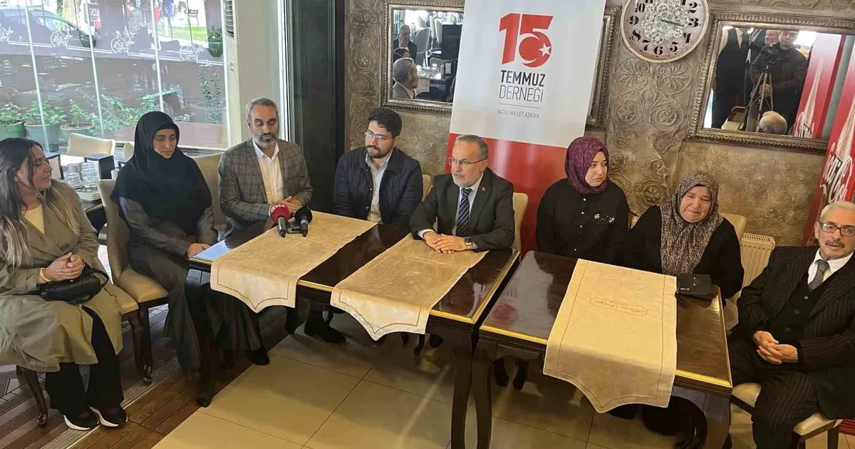 Cuma Namazı Öncesi Ulu Cami’de Hatim Duası