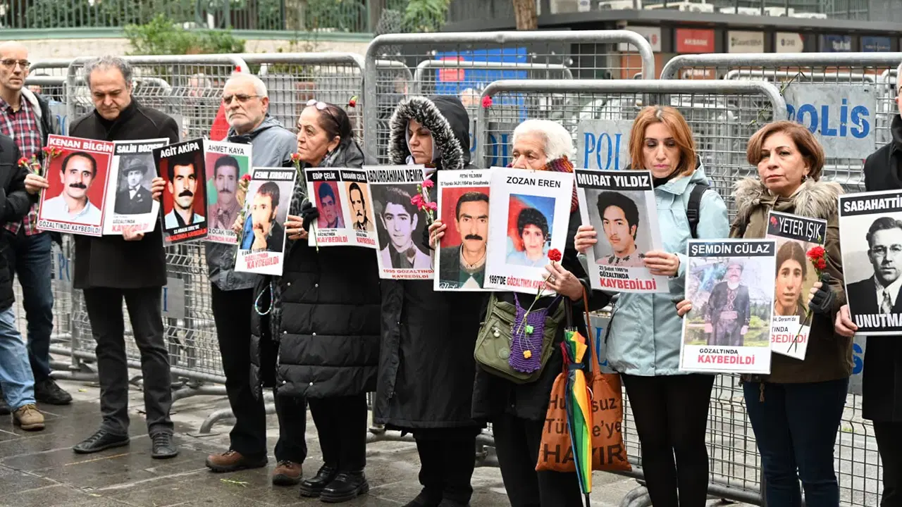 Cumartesi Anneleri’nden Yeni Yılda Adalet Çağrısı