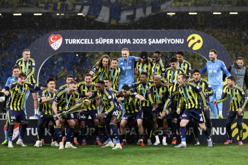 Cumhurbaşkanı Erdoğan’dan Fenerbahçe’ye Tebrik!