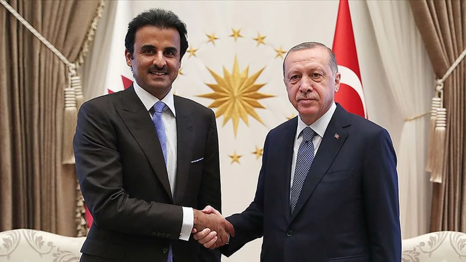 Cumhurbaşkanı Erdoğan, Katar Emiri ile Görüştü