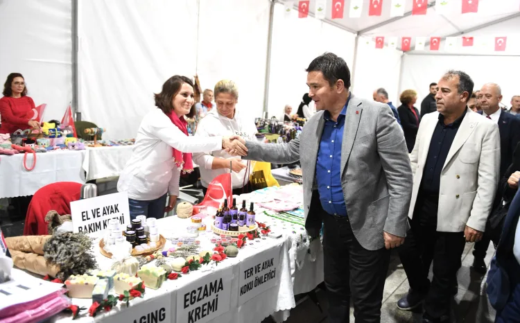Cumhuriyet Kadınları Festivali Osmangazi’de Coşkuyla Kutlandı