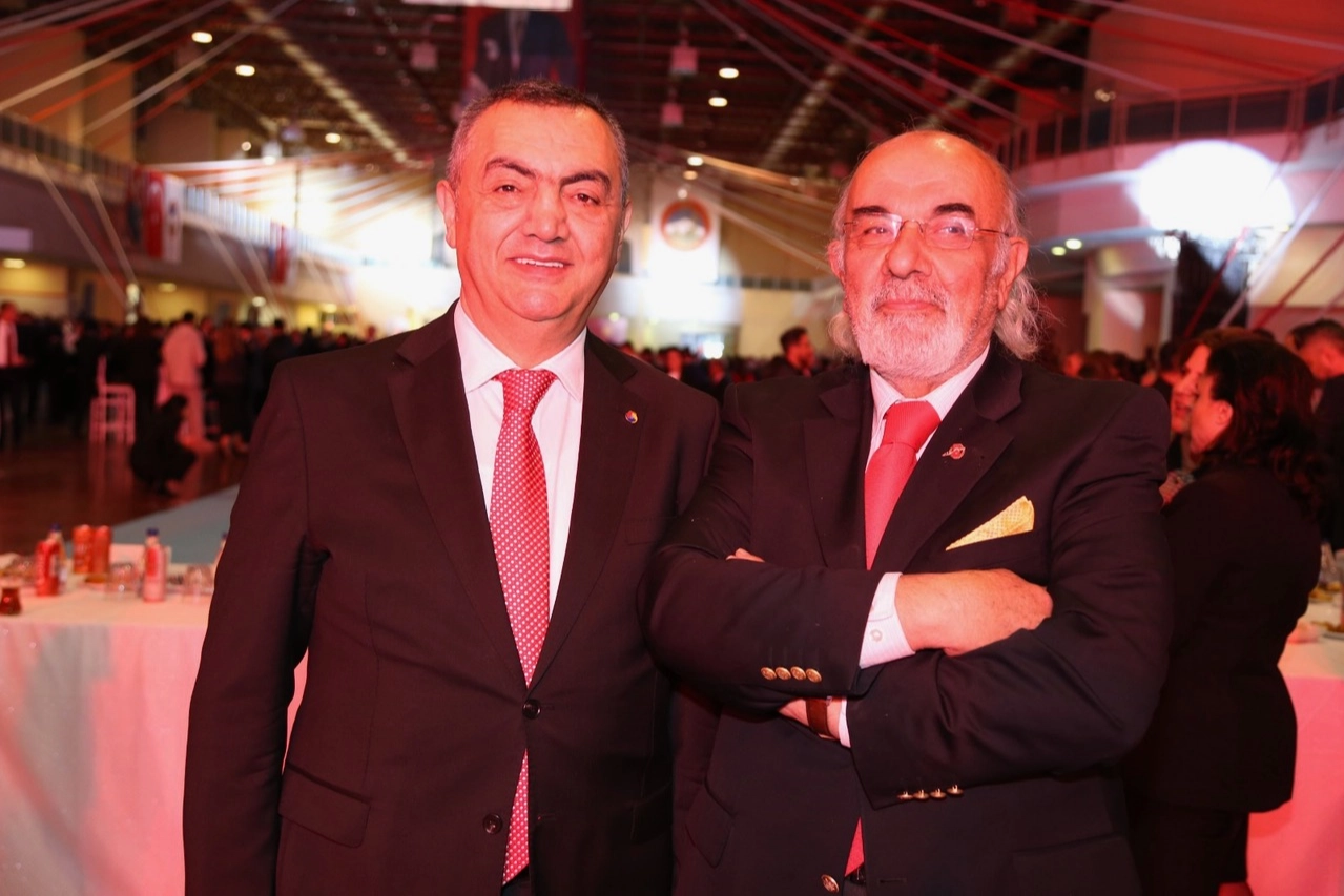 Cumhuriyetimizin 102. Yılı Coşkuyla Kutlandı!
