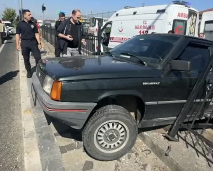 D-100’de Silobas ile Otomobil Çarpıştı: 7 Yaralı!
