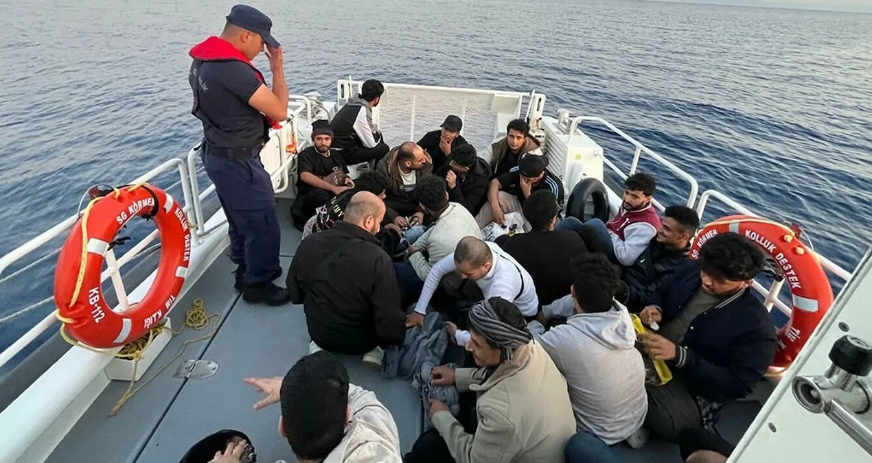 Datça Açıklarında 23 Kaçak Göçmen Kurtarıldı